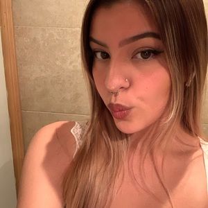 Meet your Posher, Mya